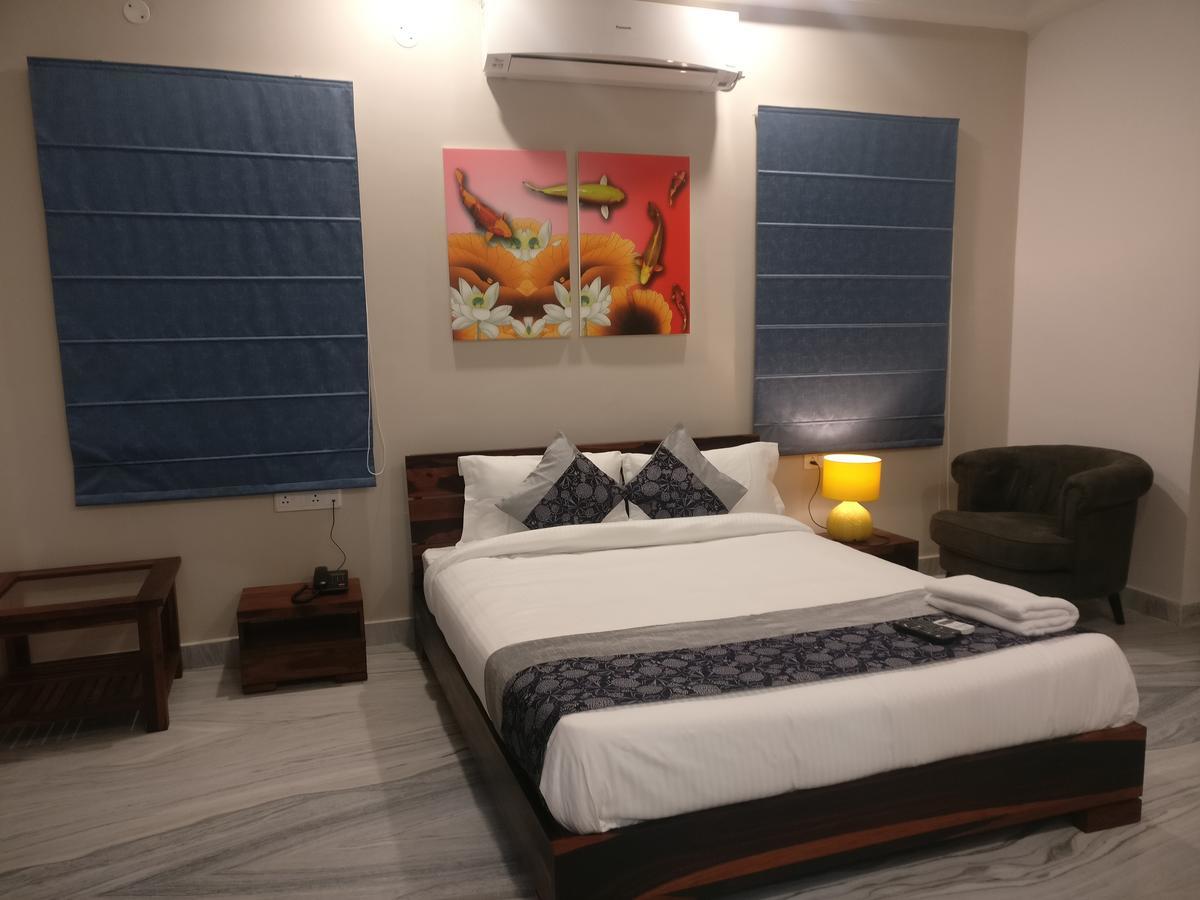 Misty Lake Guest House Haiderabad Buitenkant foto