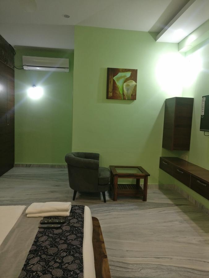 Misty Lake Guest House Haiderabad Buitenkant foto