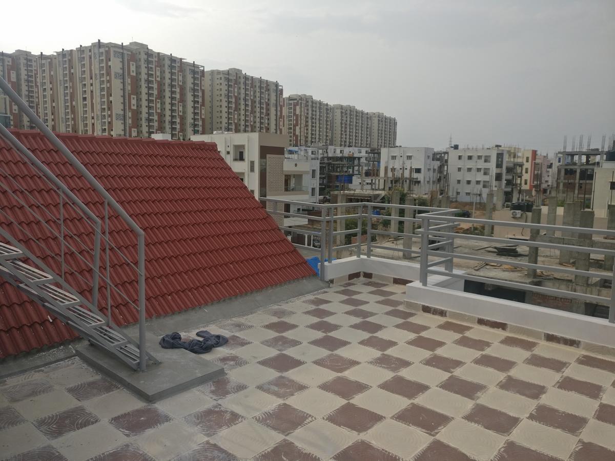 Misty Lake Guest House Haiderabad Buitenkant foto