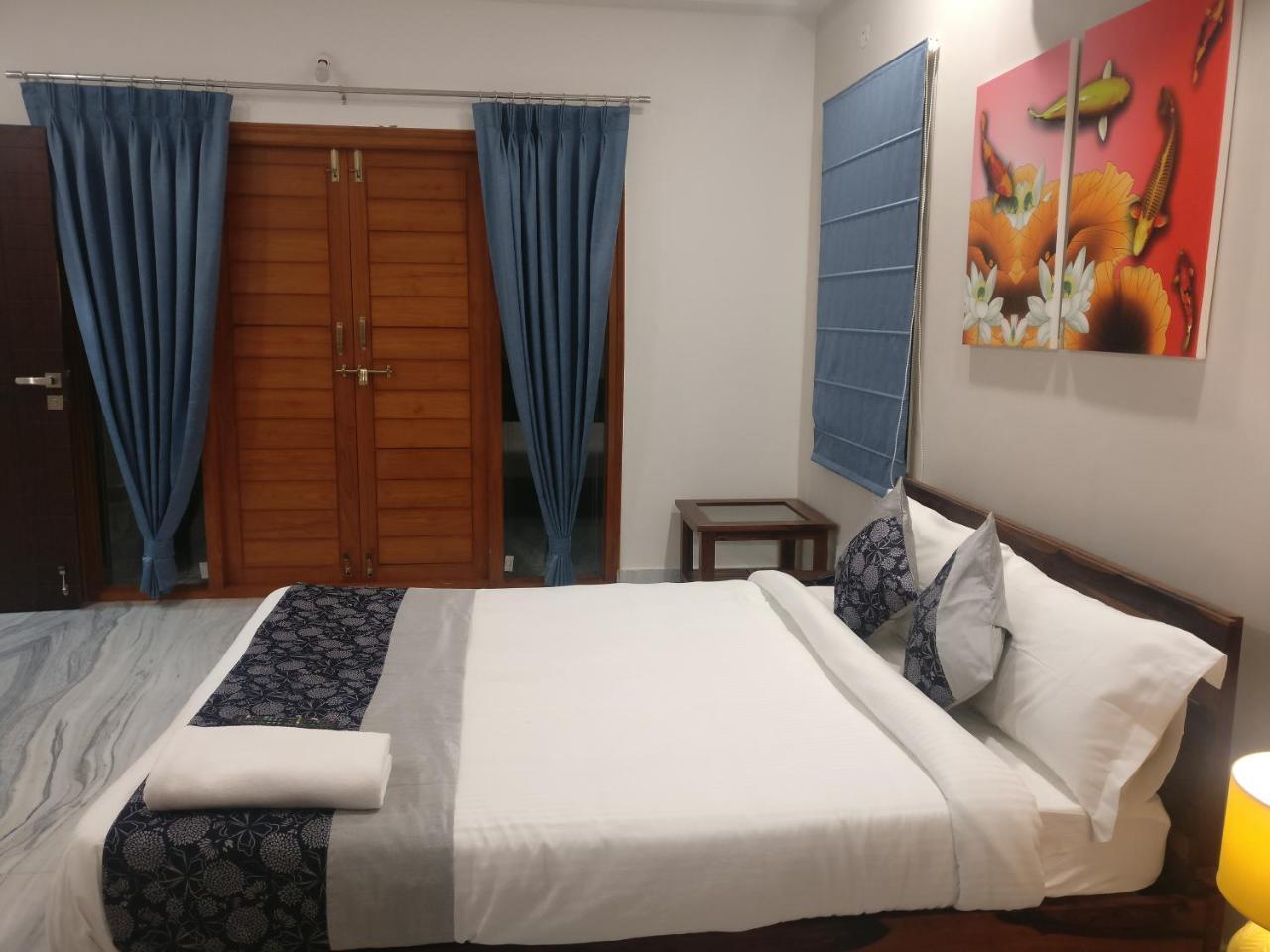 Misty Lake Guest House Haiderabad Buitenkant foto