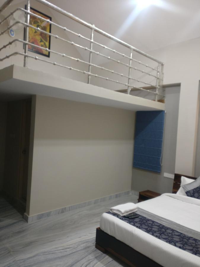 Misty Lake Guest House Haiderabad Buitenkant foto